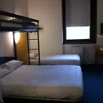 Villenouvelle Anciennement Kyriad Direct Hotel
