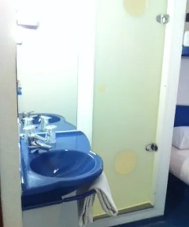 Kyriad Direct Centre